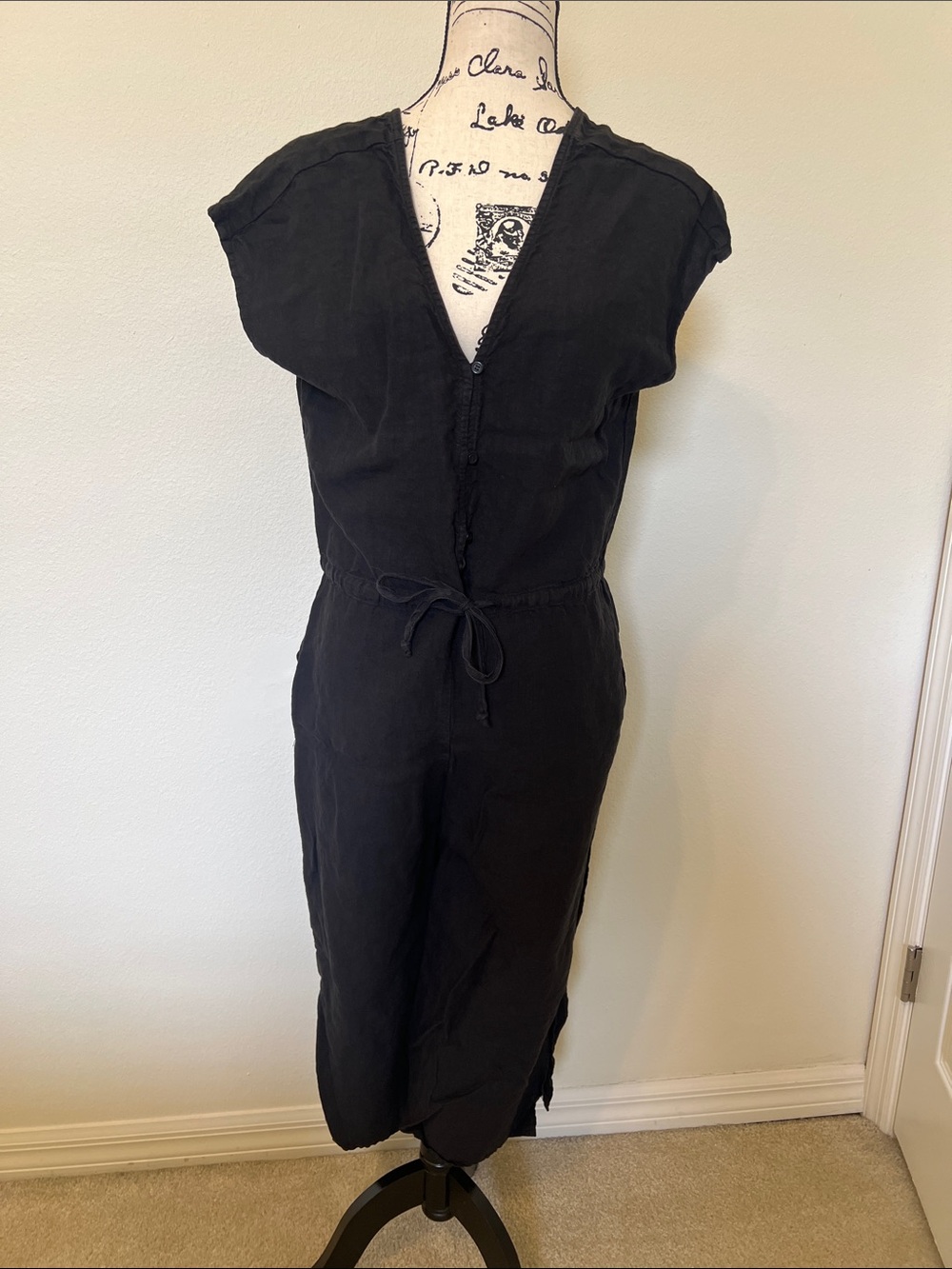 cloth & stone Black V-Neck Linen Jumpsuit